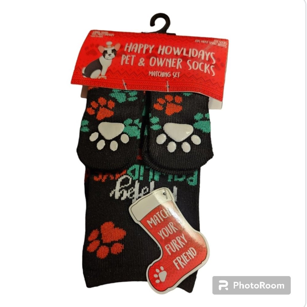 3/$27 Happy Howlidays Owner and Small Pet Socks - NWT